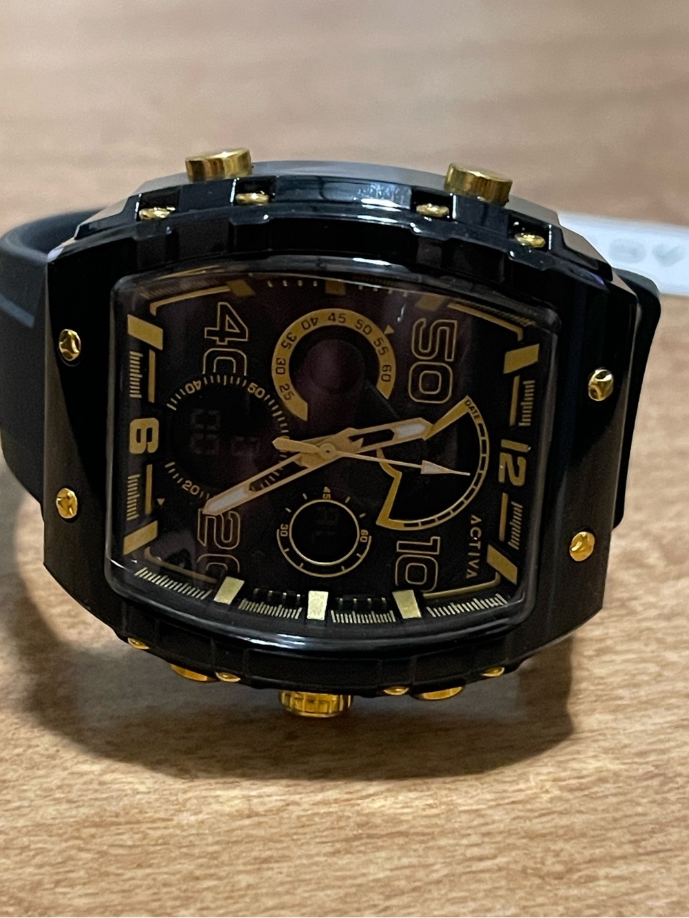 Activa Vion X Invicta Essentials Unisex Watch, Black & Gold 45mm NEW